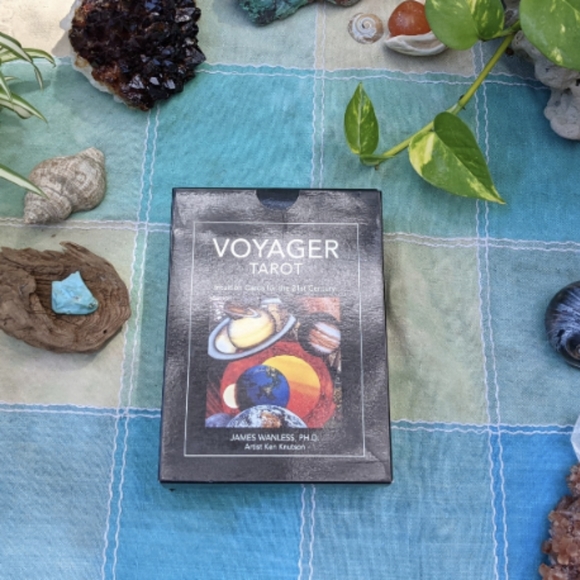 "The Voyager Tarot" deck - Picture 4 of 4